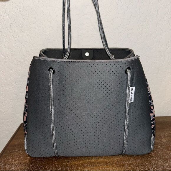 Ahdorned Handbags - Ah-Dorned Neoprene Animal Print Large Tote Shoulder Purse Bag